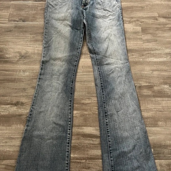 Denim - MOTHER Women's Flared Jeans - Light Blue Denim